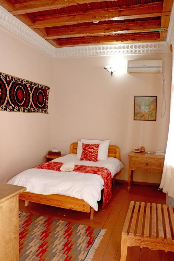 Salom Inn Bukhara Exterior photo